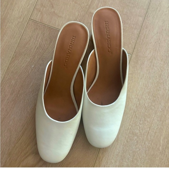 Bernardo shoes. Size 8M - Picture 4 of 4